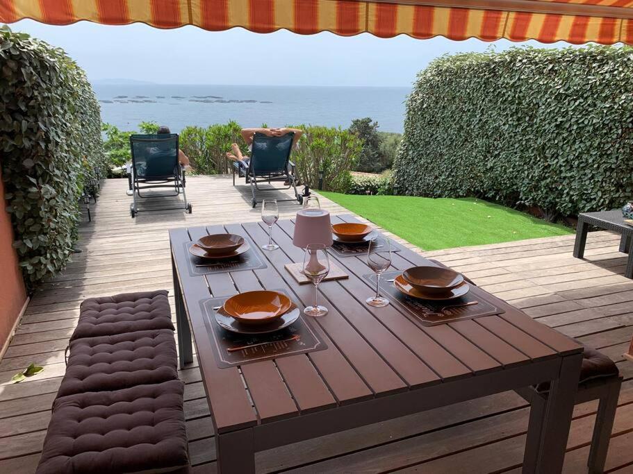 Ajaccio Maison Bord De Mer Dans Residence Avec Piscine Extérieur photo